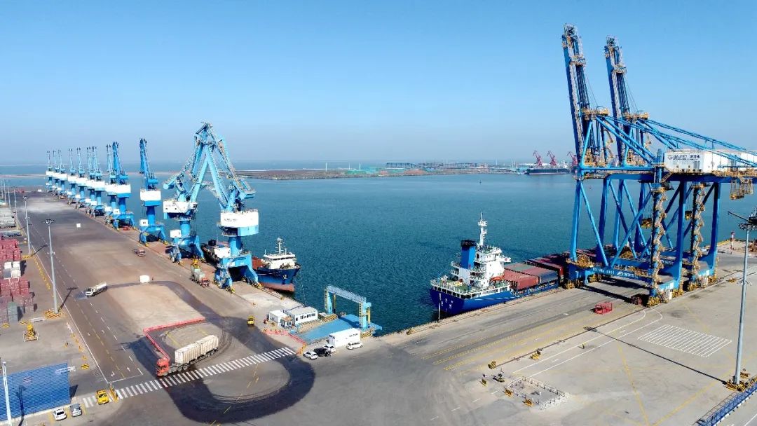 山东港口潍坊港实现首季开门红,山东港口青岛港融合发展照片