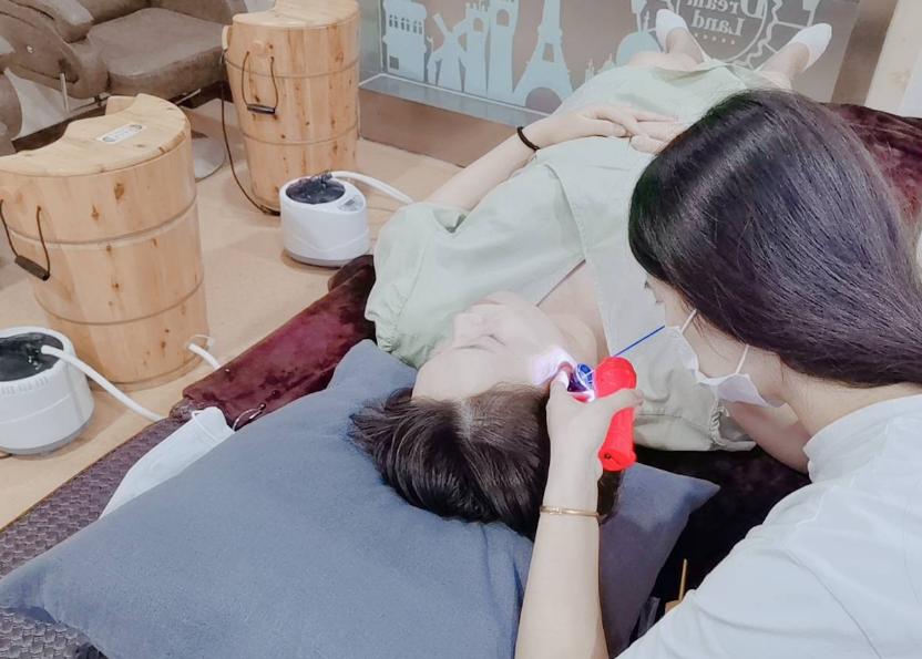 耳朵总是痒痒是身体哪里出问题了,耳朵经常痒得很是什么原因