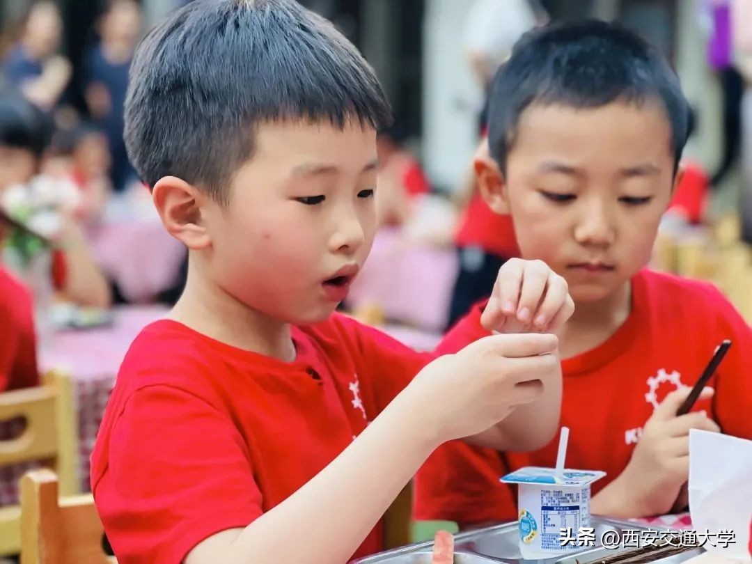 星空寻梦，共赴未来！走进西安交大幼儿园第七届“勇敢者之夜”