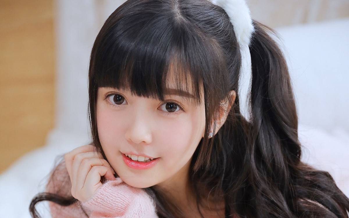 28岁脸部下垂用什么护肤品,40岁脸下垂提升最好的办法