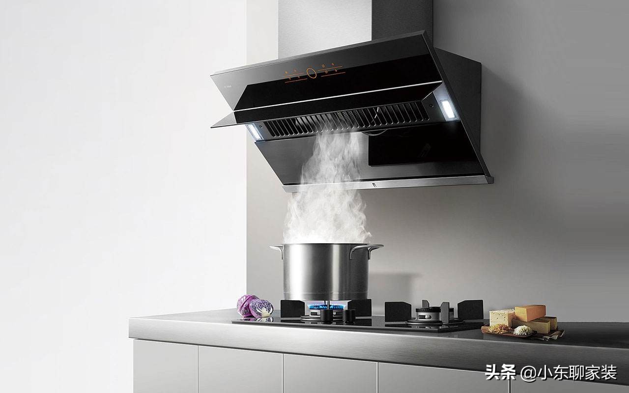 集成灶和侧吸油烟机哪个更实用,集成灶和顶吸油烟机哪个好