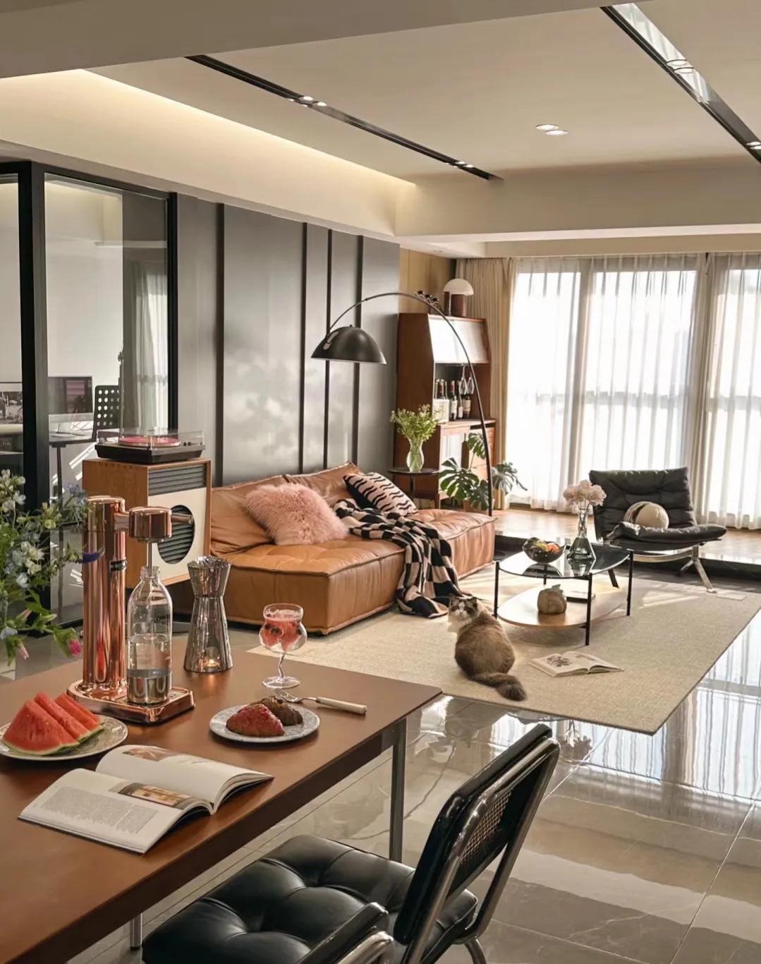 安徽女主晒出自家140㎡的家，全屋没有一丝俗气，堪称装修教科书