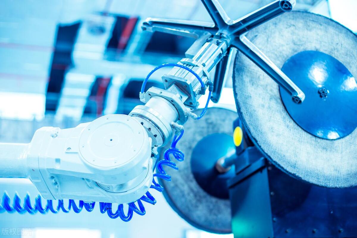 十大暴利行业排行餐饮,快消品十大暴利行业