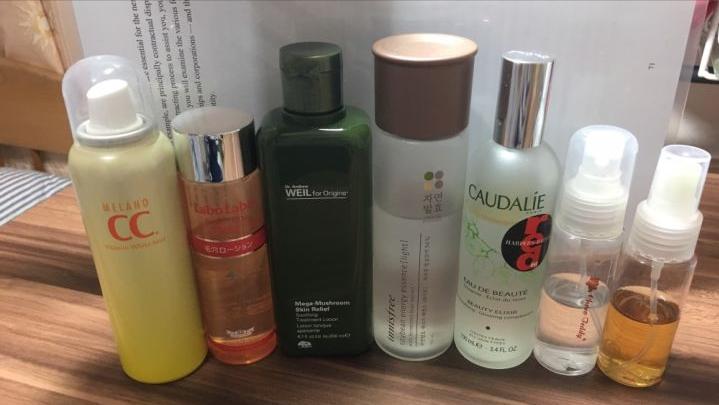 鼻子上有黑点怎么抠掉,鼻子边缘的小白点怎么去除