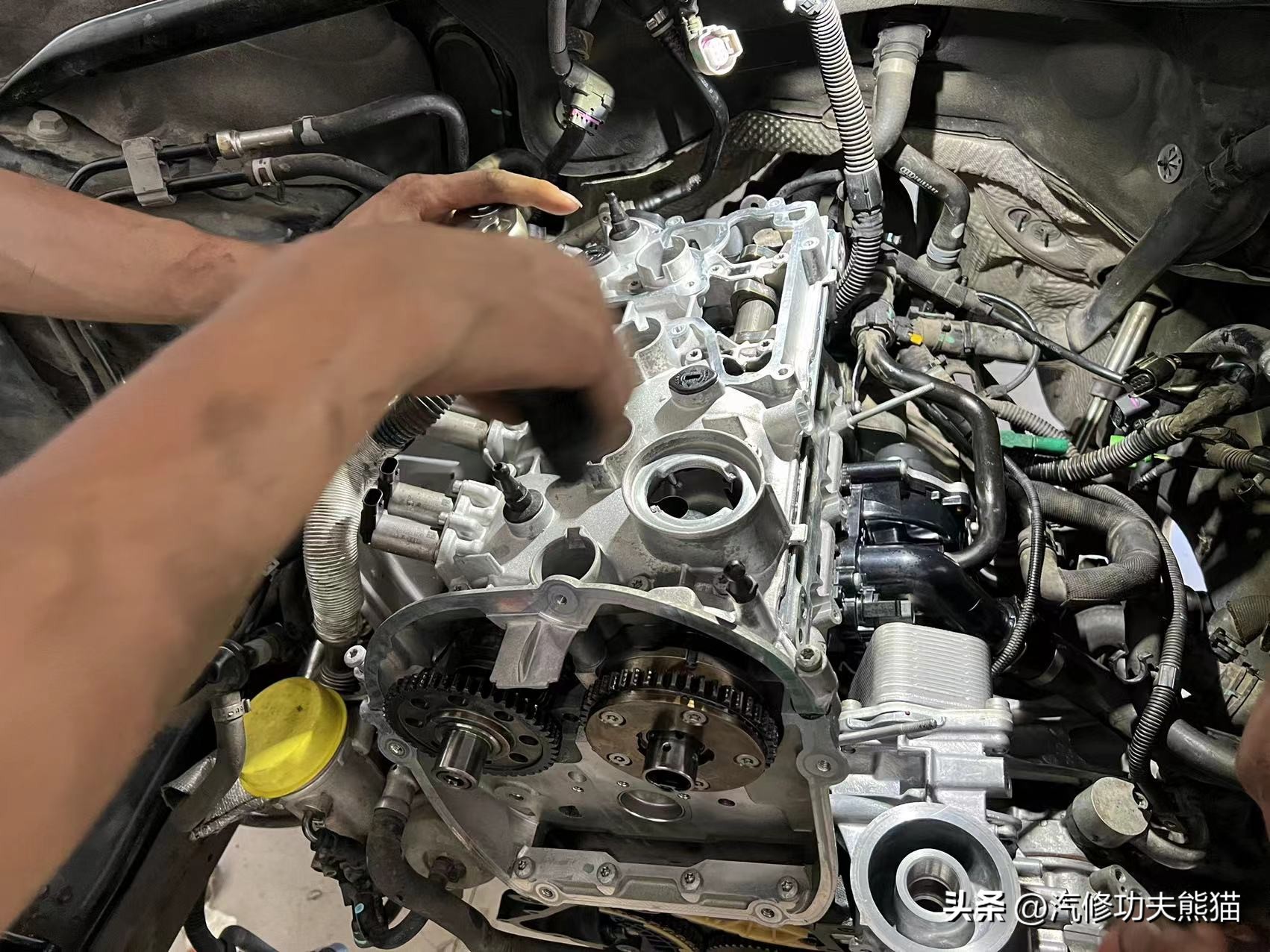 且看你现在机油烧得欢，修的时候给你拉清单，奥迪Q5烧机油怎么修