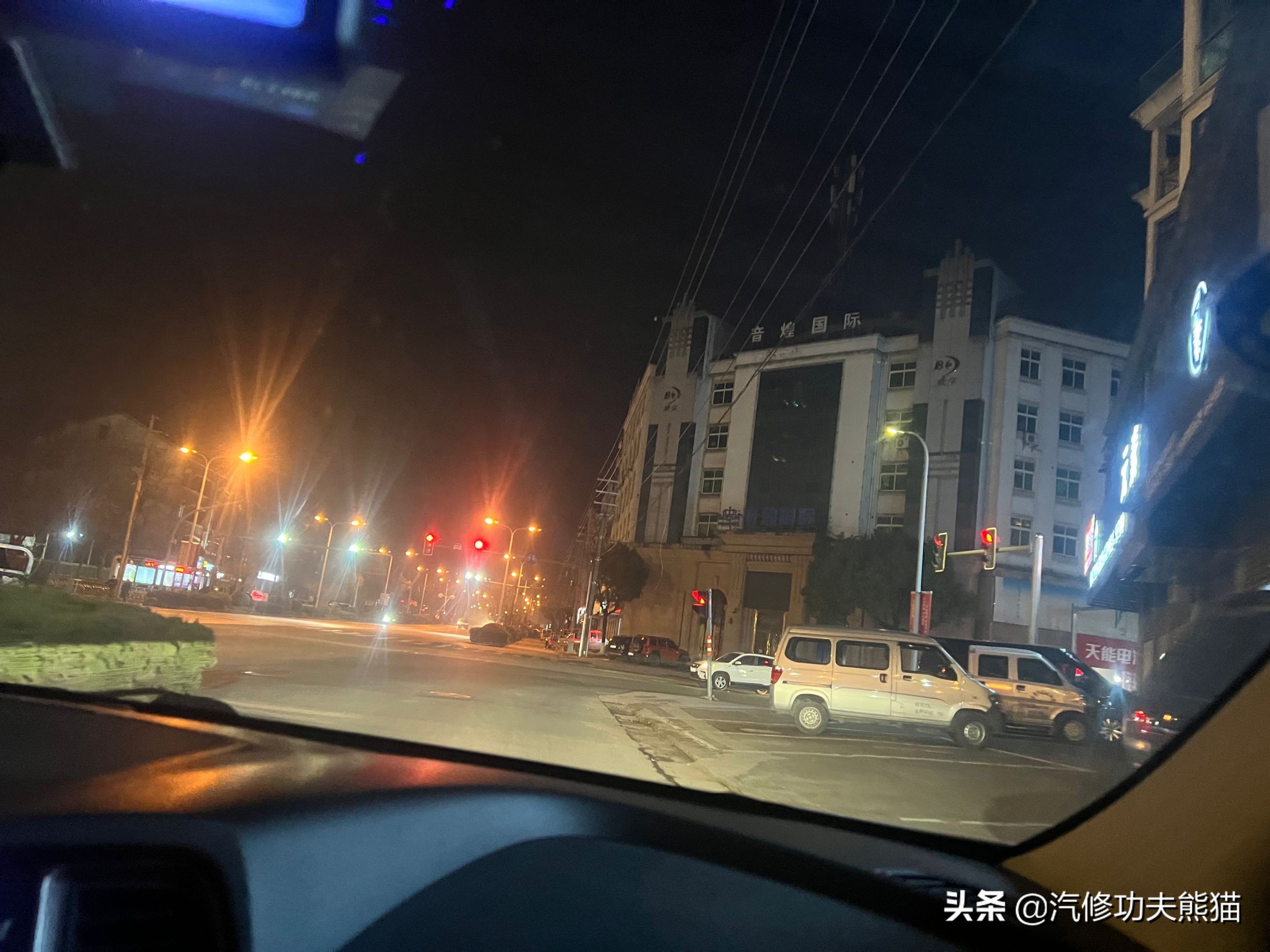 全新胜达大修,现代全新胜达9万公里烧机油