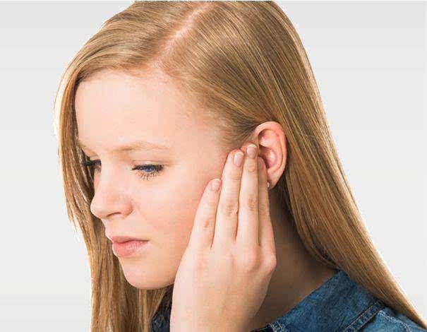 耳朵痛一般是哪里发炎,耳朵痛喉咙痛怎么回事