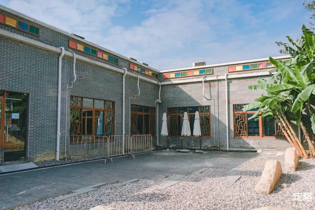 深圳海边书吧,深圳海边图书馆怎么样