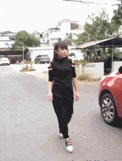 买新车适合发朋友圈的低调句子,朋友圈提新车评论