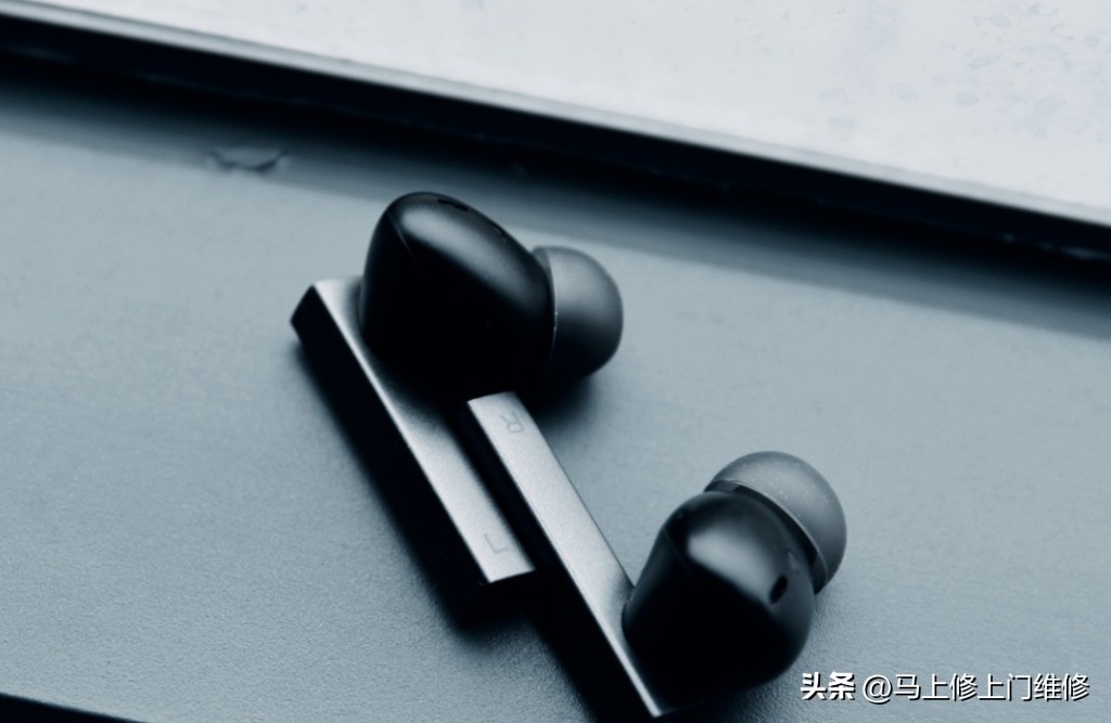 蓝牙耳机有没有必要选择airpods,airpods和其他蓝牙耳机测评