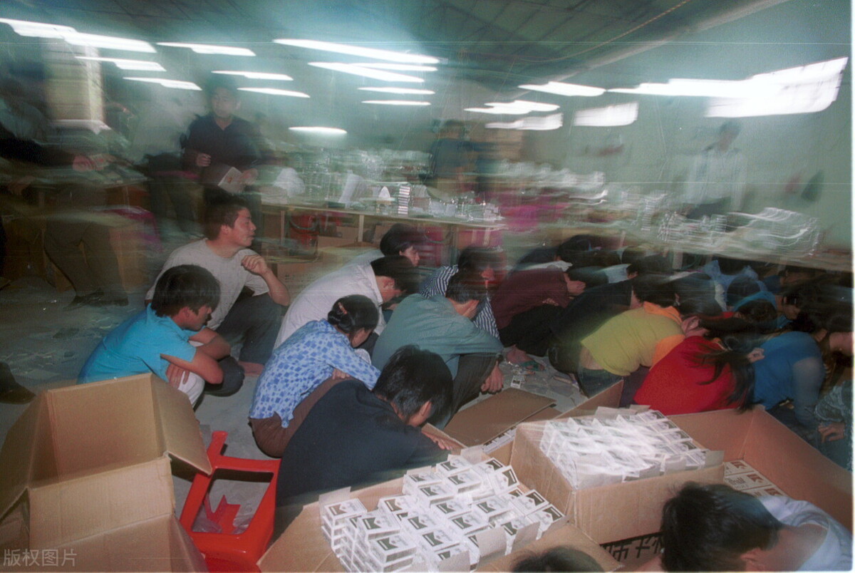 网购到假货怎么处理最有效,网购假货三倍赔偿案例