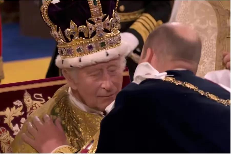 英国现任和前任国王,英国现任国王与首相