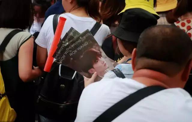 tfboys十周年演唱会为啥不同台,tfboys十周年演唱会会公布解散吗