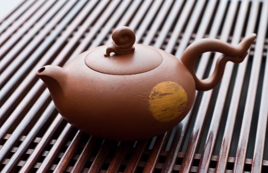 紫砂壶漏水怎么办,紫砂壶倒水漏水