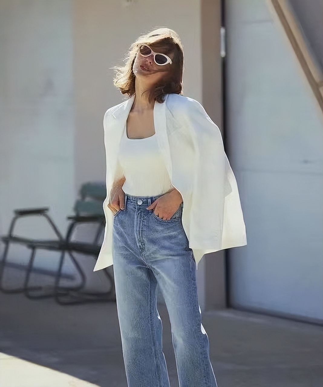 白衬衫牛仔裤永不过时的经典穿搭,fashion2牛仔裤