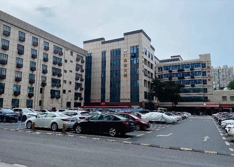 江西中医药大学附属医院特色优势,江西中医药大学附属医院两个院区