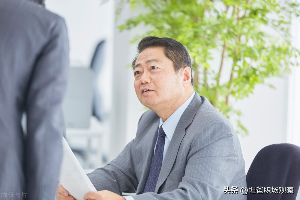 公务员辞职率为什么那么高,公务员辞职率为什么这么低