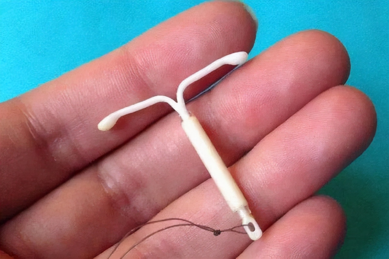 为啥在月经结束后，会有“褐色分泌物”？妇科医生告诉你答案