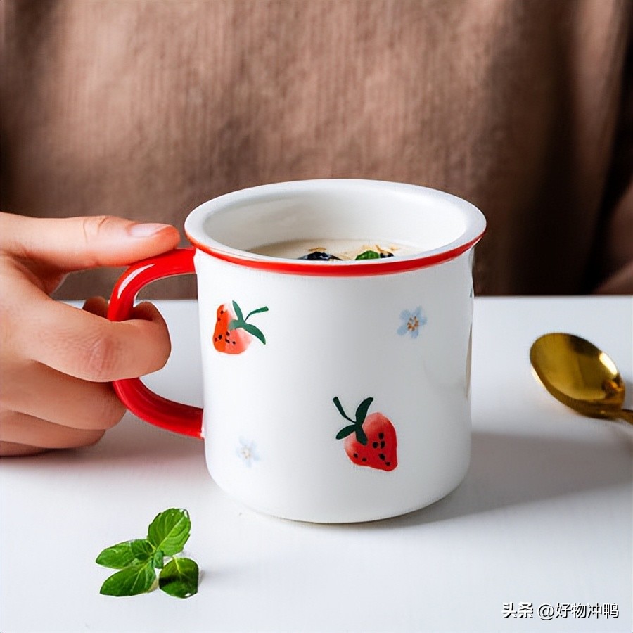 高颜值水杯让你一天喝八杯水,高颜值水杯让你每天喝够八杯水