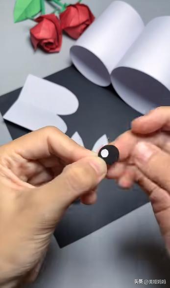 如何制作漂亮的中秋小灯笼,中秋节简单小灯笼制作过程