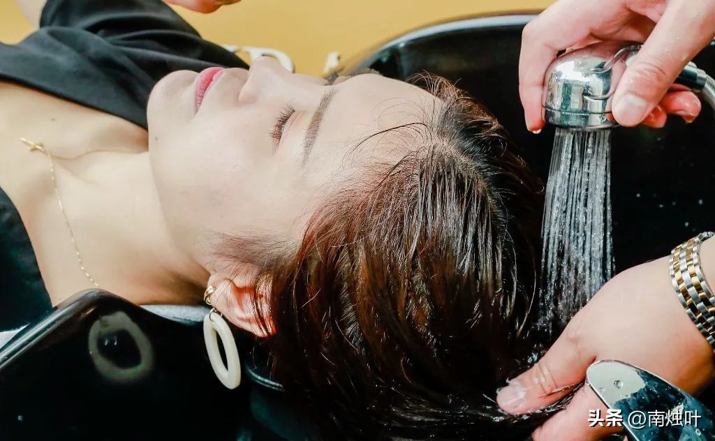 头发干枯毛躁发膜官方正品套盒,发膜改善毛躁