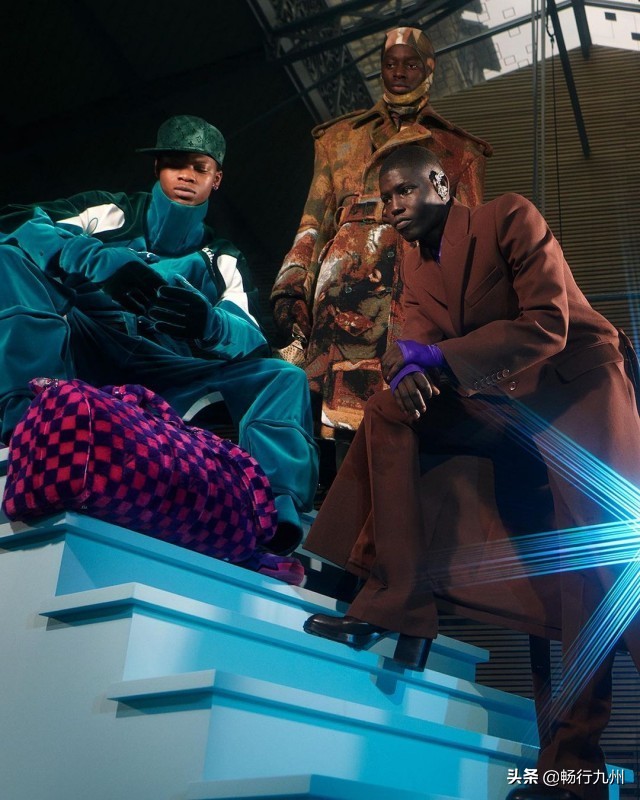 路易威登2024早秋男装秀宣传图,路易威登lv2022春季新款时装秀