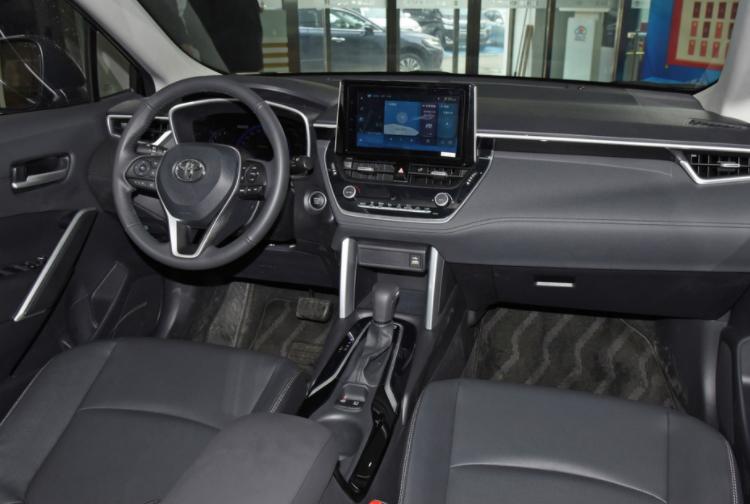 卡罗拉锐放2023款后备箱收纳,卡罗拉锐放2023全包后备箱