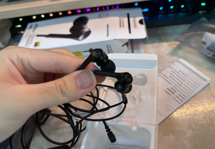 佩戴超级舒服音质又好的有线耳机,推荐几款超高音质有线耳机