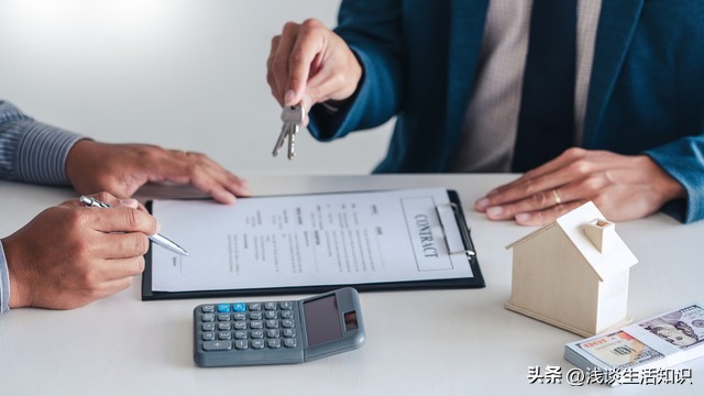 为什么收老旧小区顶楼,老小区买顶楼的好处和坏处