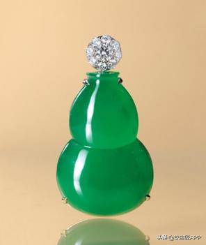 2000万翡翠、200万祖母绿，直击2022西泠印社春拍，秒懂珠宝行情