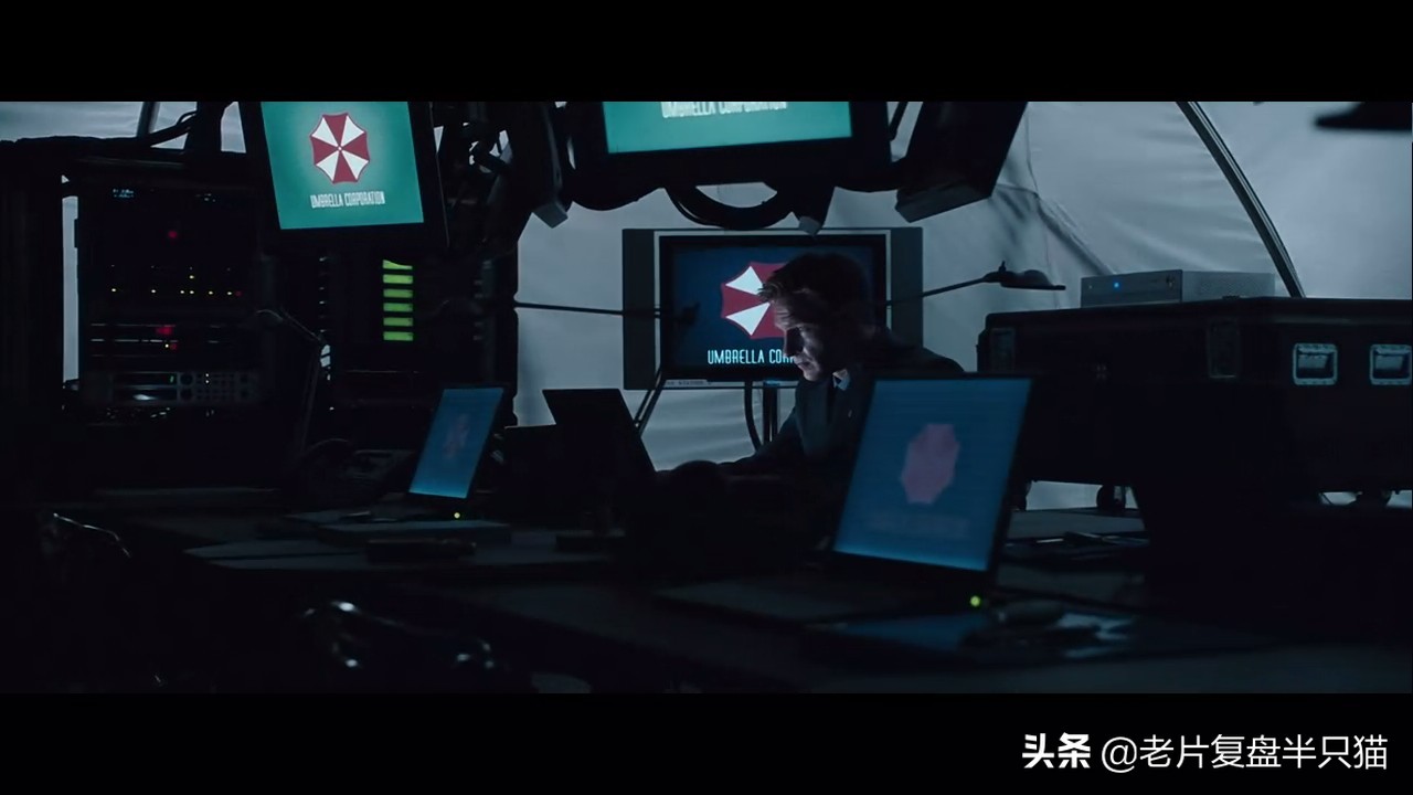 钢铁侠和蝙蝠侠后期谁更强,钢铁侠为什么注定打不过蝙蝠侠