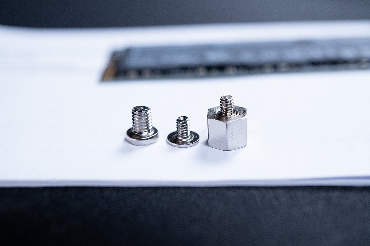 致态plus7100固态硬盘,致态固态硬盘7100和7000