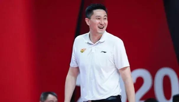 中国男篮队员年薪排行官方,中国男篮队员年薪排行