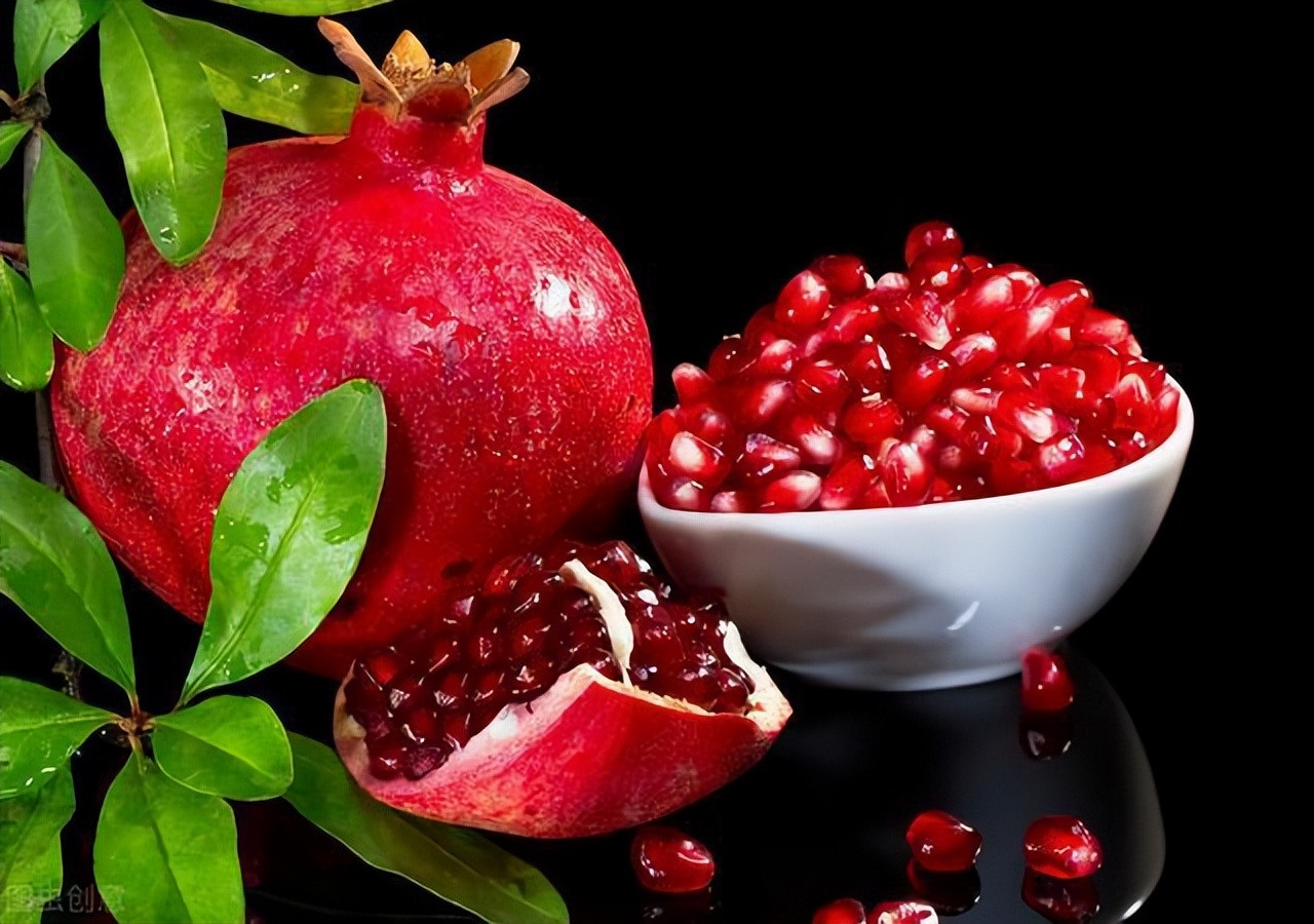 门前左右两边种树风水怎么说,自家门前种树风水讲究什么