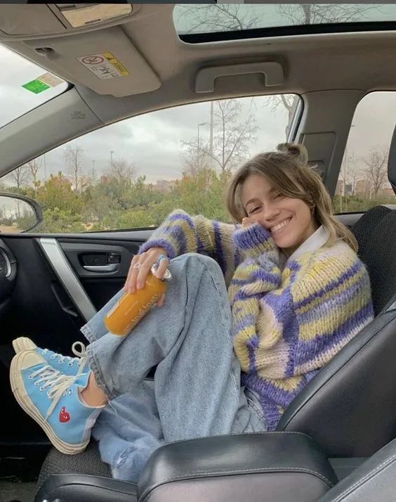 紫色穿了显老气吗,紫色怎么穿有小众感