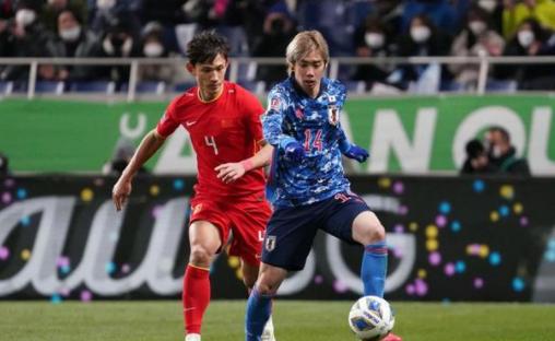 难逃恶性循环！中国足球比“锅姨凝视”让人更加抑郁绝望