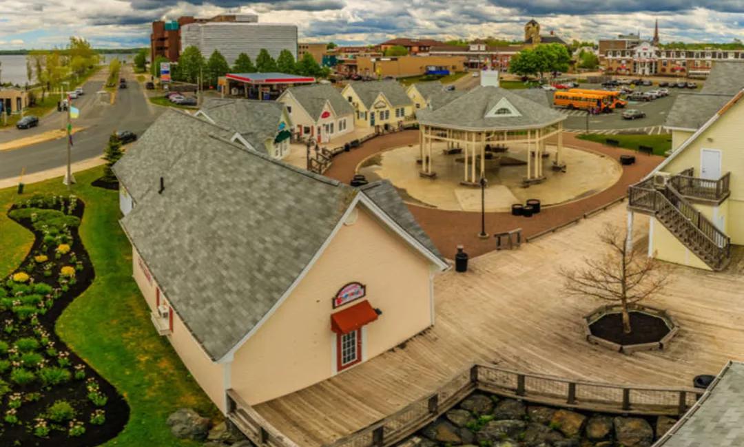 加拿大房价与中国房价比,加拿大哪个城市房价最高