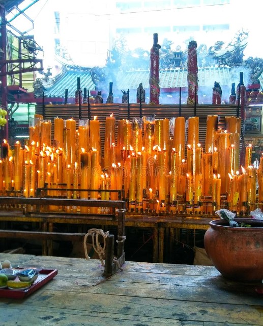 中国人信仰祖宗外国人信仰什么,中国人的信仰是祖宗崇拜吗