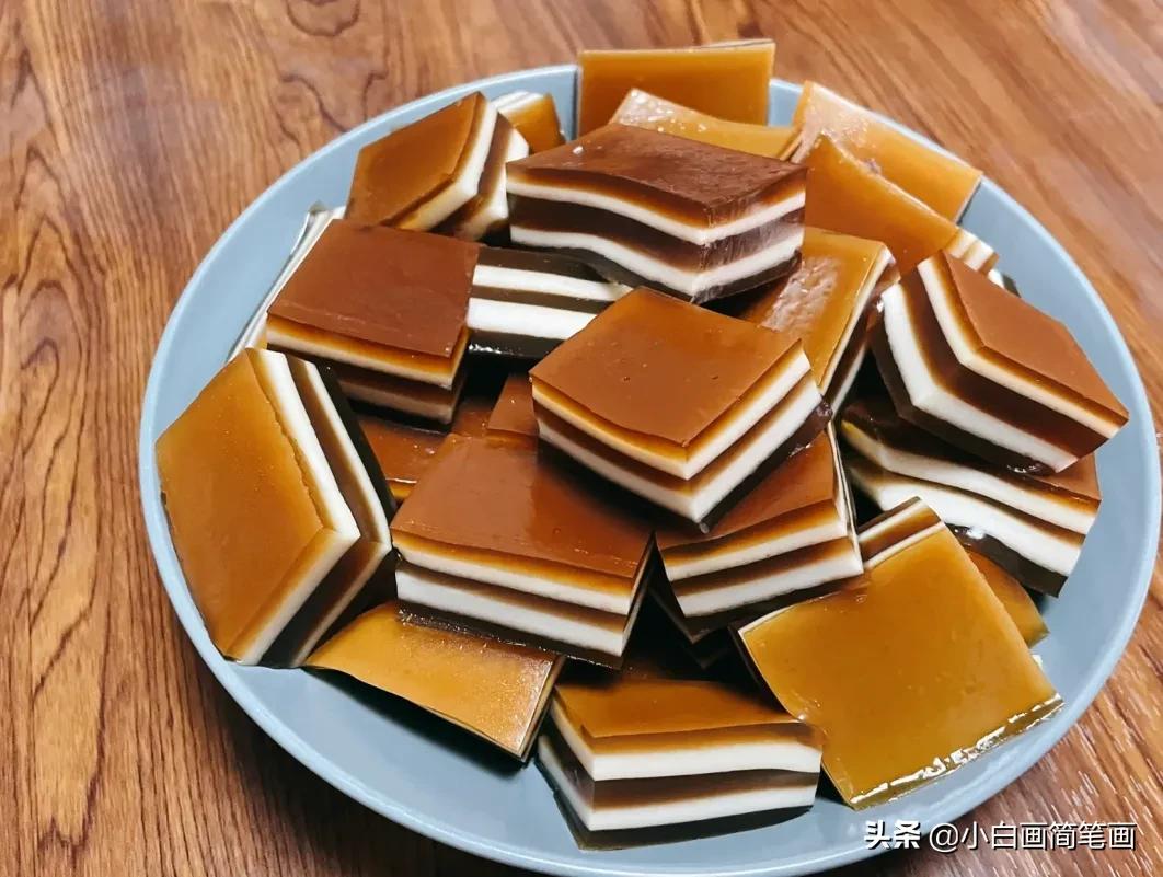 夏日甜品冰沙自制,夏日必备清凉甜品椰汁西米糕