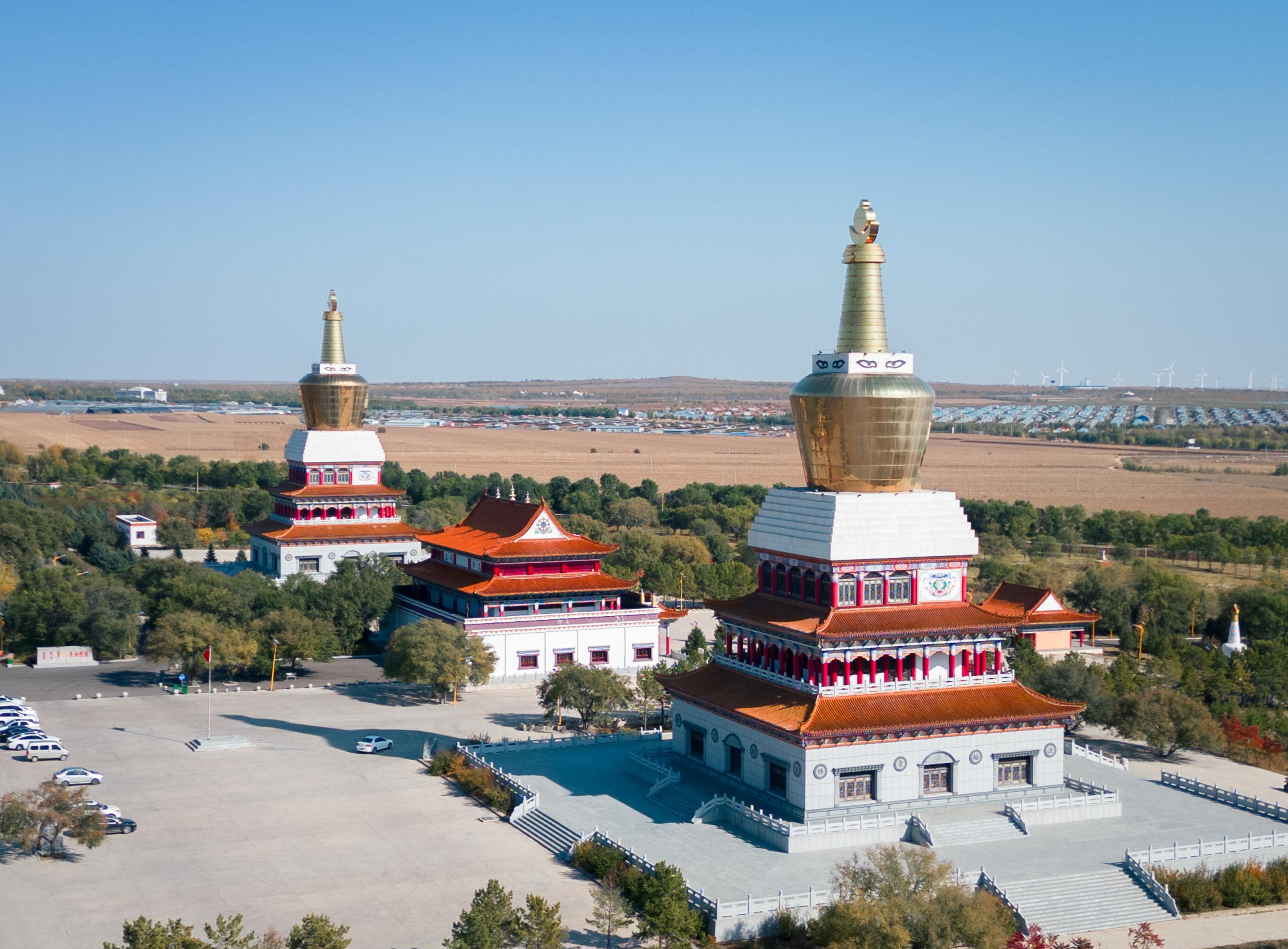 兴安盟旅游景点排行榜葛根庙,秋日登高观美景