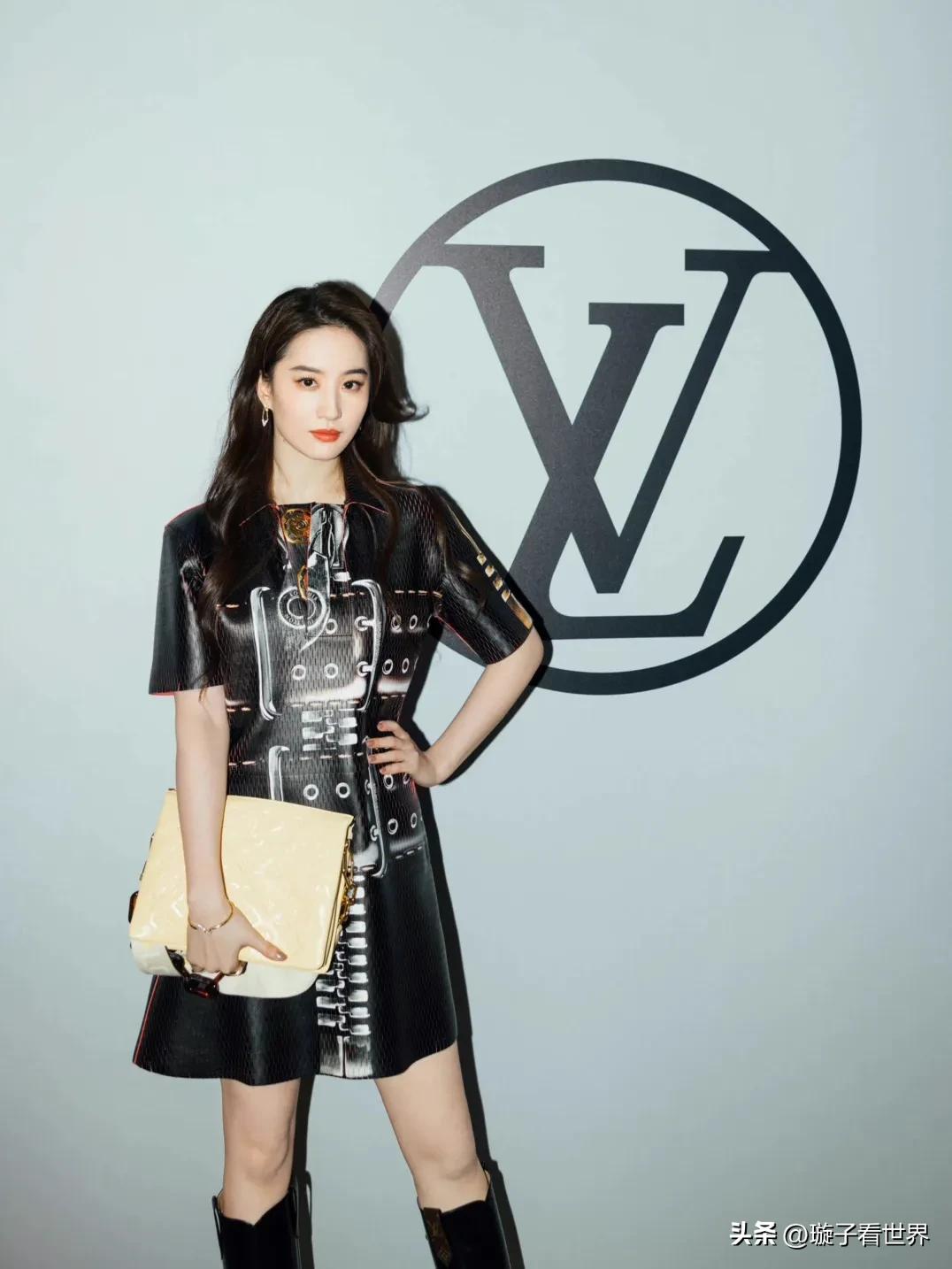 巴黎时装周lv演唱会,巴黎时装周lv绿头发