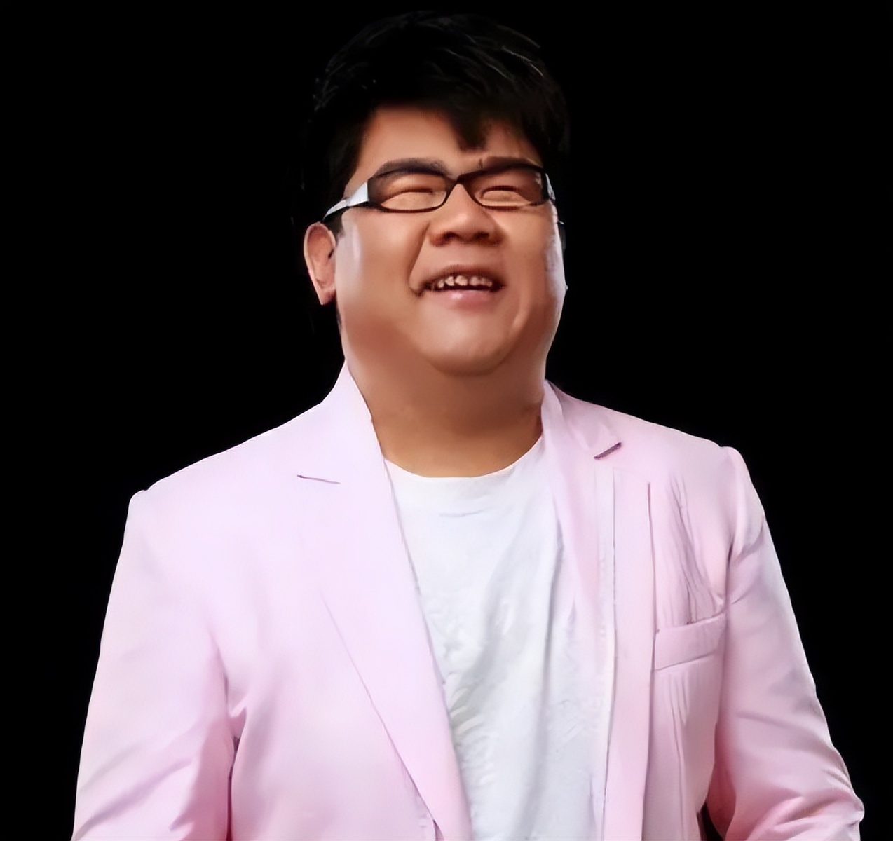 盲人歌手杨光最近的情况,盲人歌手杨光真的看不见吗