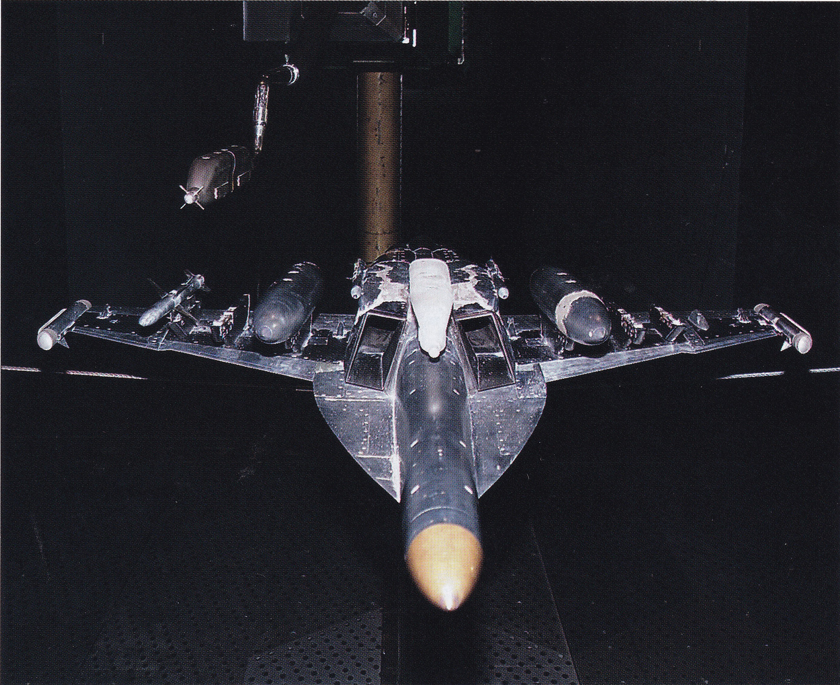 世界最强电子攻击机ea-18g咆哮者,美国空军ea-18g咆哮者攻击机