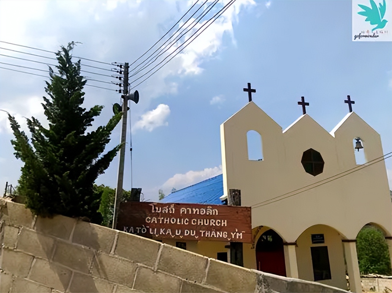 被抛弃的3000国军残部，留下6万后*开代**发美斯乐：店铺招牌是中文