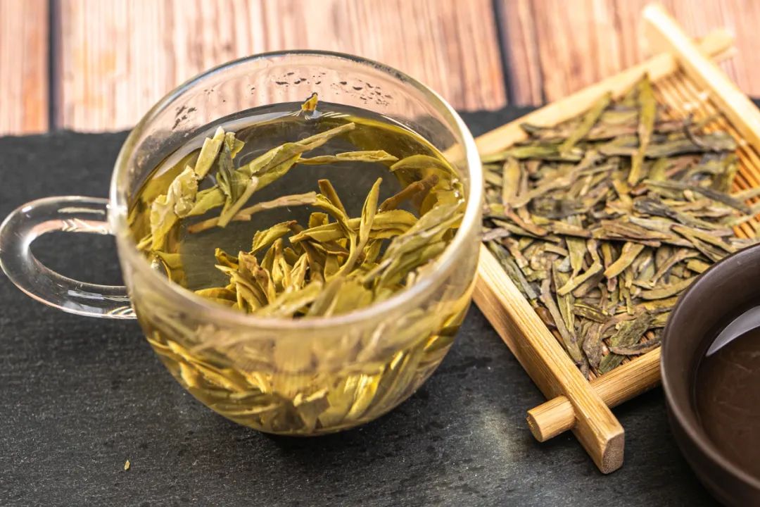 这4种食物再饿也不能空腹食用,早餐空腹香蕉牛奶可以同食吗