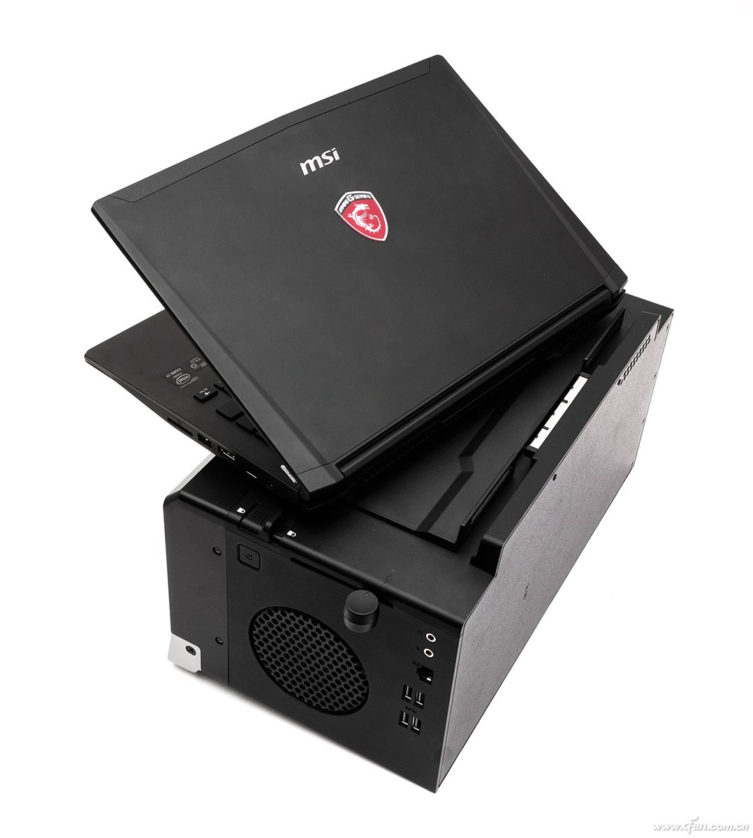 笔记本也能用上顶级台式显卡?基于雷电和USB4的外置显卡扩展坞靠谱吗?