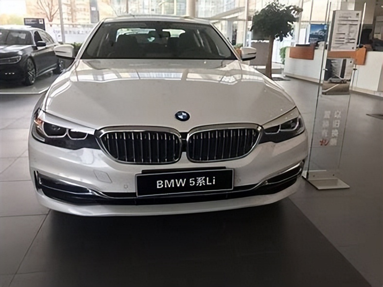 怎样查外地车牌车主电话号码,什么软件查车牌就能找到车主信息