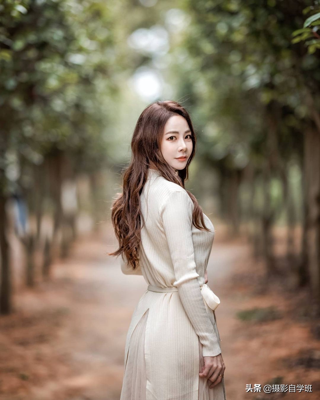 照相机拍照好看的技巧,夏季照相机拍照姿势大全