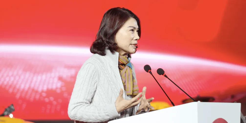 “珠”语闪耀光华，烛照世情百态