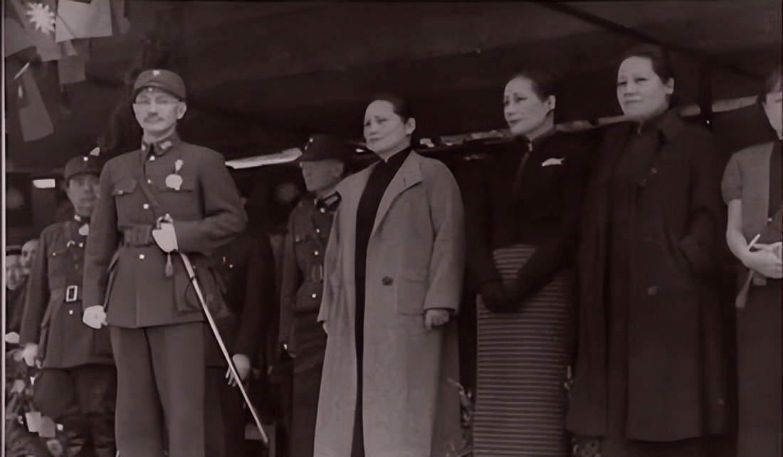 宋霭龄和丈夫孔祥熙照片对比,宋霭龄和丈夫孔祥熙照片